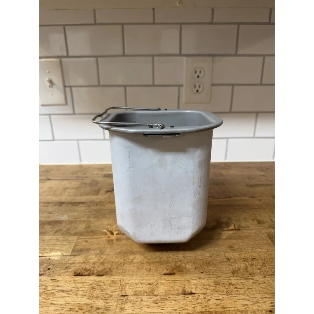 Hitachi Bread Machine Loaf Pan With Paddle HB-B101, HB-B102, HB-B201, HB-B301
